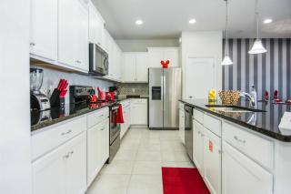 Luxurious Vacation Townhome with Private Pool at Windsor at Westside WW8948 - Kissimmee - 1