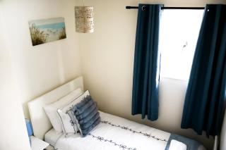 Home away from Home - Aveley - 1