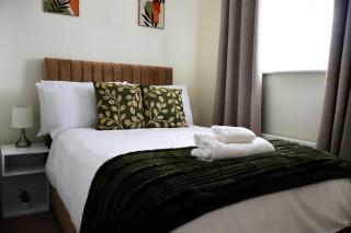 Home away from Home - Aveley - 4