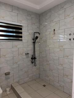 GREEKS AVENUE APARTMENTs - Sunyani - 9
