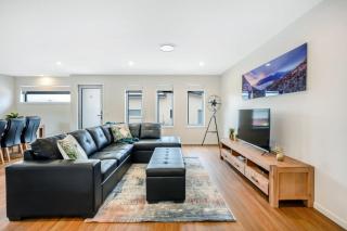 Villa No 5 Brand New close to shops 10 min Airport - 9