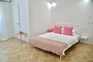 Tzatziki Room 3 - Cavala - 1
