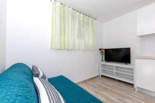 Jadran Beach Apartments - Split - 8
