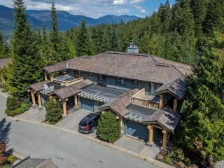 Taluswood 14 by Outpost Whistler - Whistler - 0