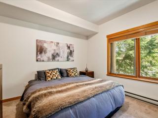 Taluswood 14 by Outpost Whistler - Whistler - 5