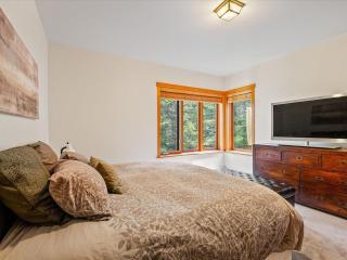 Taluswood 14 by Outpost Whistler - Whistler - 6