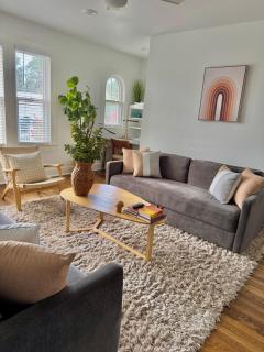 Stylish 2BR, Walk to Pearl, Riverwalk - San Antonio - 7