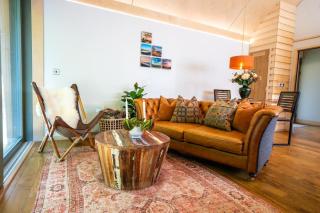 Mint Lodge 1BR with Hot Tub and Sauna near Black Mountain - Garnant - 6