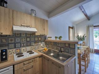 Tidy bungalow with dishwasher on a green domain, cleaning included - Quillan - 6