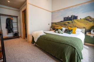 Rosemary Lodge 2BR with Hot Tub and Sauna near Black Mountain - Garnant - 3