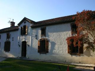 Estate in Pyrenees with Pool and Golf Nearby, cleaning included - Buzon - 9