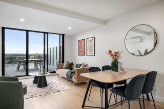 Hobson Apartments by Urban Rest - 5