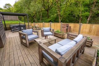 Thyme Lodge 2BR with Hot Tub and Sauna near Black Mountain - Garnant - 6