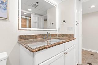1 King BR Oceanfront Resort | Prime Location - Myrtle Beach - 8