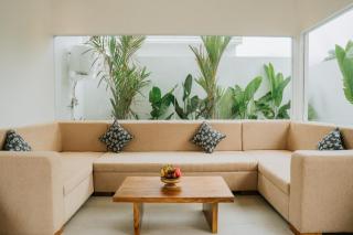 Golden Bee Villas Ubud - 5