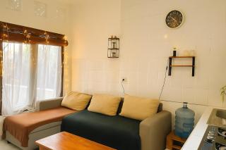 Homey Surf Apartment with Private Kitchen and Shared Pool Canggu - Canggu - 4