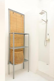 Homey Surf Apartment with Private Kitchen and Shared Pool Canggu - Canggu - 2