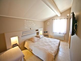Villa in Lubéron with Saltwater Pool, cleaning included - Apt - 8