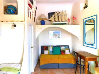 Village House in Fayence with Castle Views, cleaning included - 4