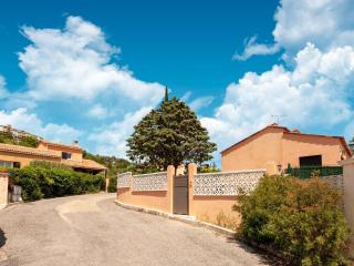Villa in Callian with Heated Pool and Golf Nearby, cleaning included - Callian - 3