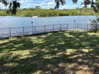 Waterfront Private Dock 4BR 2 Bath kayaks and Hot Tub - Clearwater - 1
