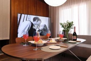 30pyeong private sensational accommodation spacious living room 2 minutes from Sinbang hwa Station kimpoairport near hong-dae - Seul - 3