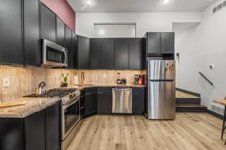 Old City History Kid-Friendly 2BR 1,5BA - 1