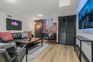 Old City- Walk to History Sites & Close to Stadium - 8