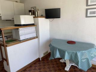 Studio + 2 cabines direct plage, terrasse, parking, 4 pers. - FR-1-731-142 - Le Grau-du-Roi - 2