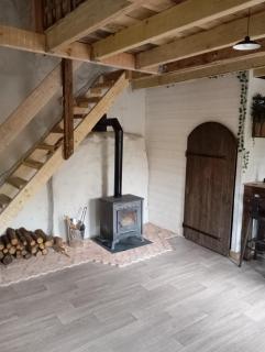 cabane au bord de l'eau pas de carpe dans l'étang pas d'électricité ! - - 1