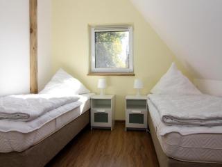 Apartment in Neuendorf near Achterwasser, cleaning included - Lütow - 1