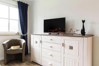 Thatched House Bodstedt by Lagoon & Sauna, cleaning included - Fuhlendorf - 6