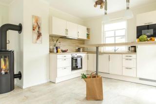 Thatched House Bodstedt by Lagoon & Sauna, cleaning included - Fuhlendorf - 3