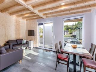 Bungalow near Kronenburger See with Sauna, cleaning included - Hallschlag - 8