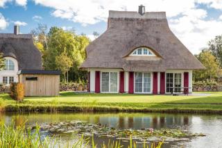 Thatched House by Bodden with Sauna, cleaning included - Fuhlendorf - 8