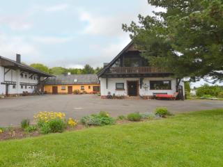 Holiday Home near Schwarzen Mann Skiing, cleaning included - Auw - 9