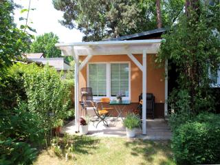 Holiday Home by Müggelsee with Pool, cleaning included - Berlin - 5
