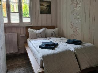 Holiday Home by Müggelsee with Pool, cleaning included - Berlin - 7