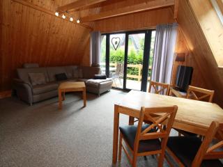 Cottage by Harz Lake near Ski Slopes, cleaning included - Clausthal-Zellerfeld - 7