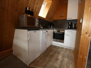Cottage by Harz Lake near Ski Slopes, cleaning included - Clausthal-Zellerfeld - 8