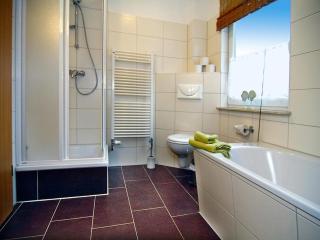 Ferienhaus Kiebitz, Plau am See, cleaning included - Plau am See - 1