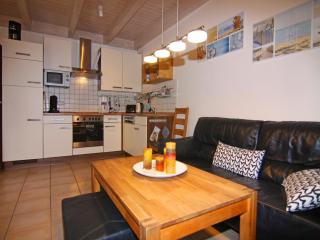 House by Baltic Sea with Private Sauna, cleaning included - Trassenheide - 4