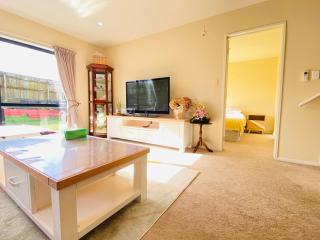 Sunny Room in West Auckland - Shared bathroom - Auckland - 6