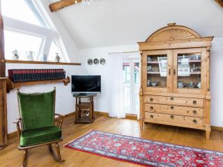 Schleiden Timber-Frame Retreat, cleaning included - 2