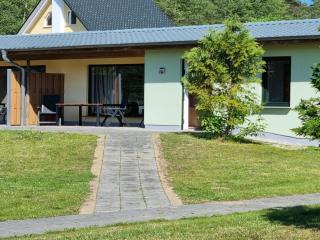 Bungalow by Lake Groß Labenz with Water Sports, cleaning included - Klein Labenz - 6