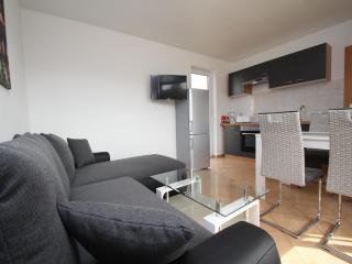 Bungalow by Lake Groß Labenz with Water Sports, cleaning included - Klein Labenz - 4