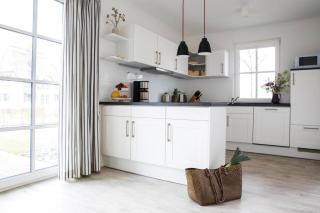 Luxury House in Bodstedt with Sauna & Lagoon, cleaning included - Fuhlendorf - 2