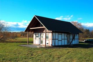 Resort by Lake Partwitz with Stunning Water Views, cleaning included - Elsterheide - 0