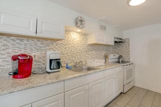 Condo Steps From the Sand and Seaside Heights Fun! - Seaside Heights - 2