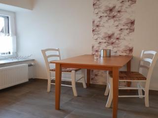 Holiday Home Kaifenheim near Volcano Park, cleaning included - Kaifenheim - 2